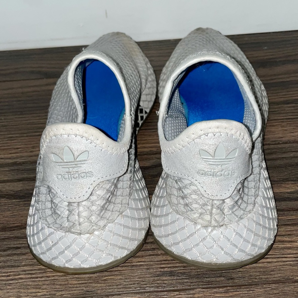 Adidas women deerupt runner